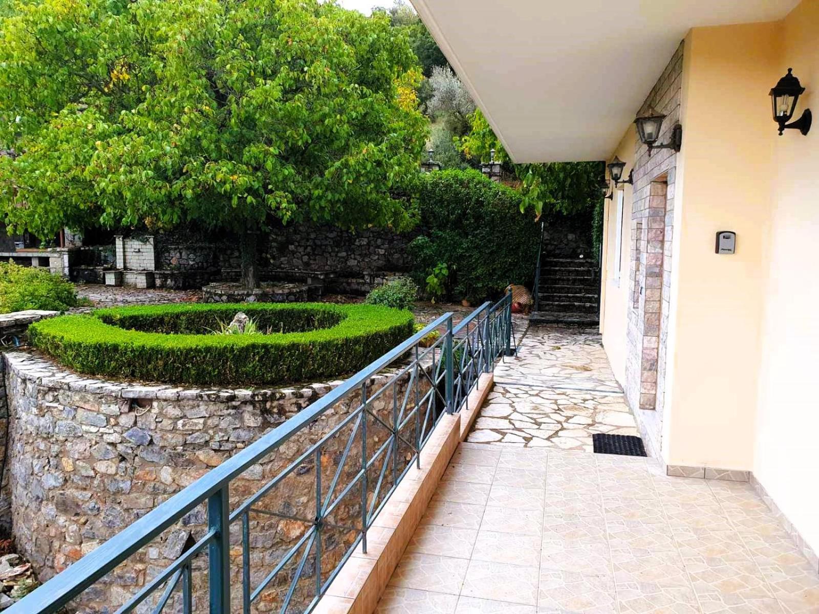 Το Αλώνι Apartment Vlacherna Bagian luar foto